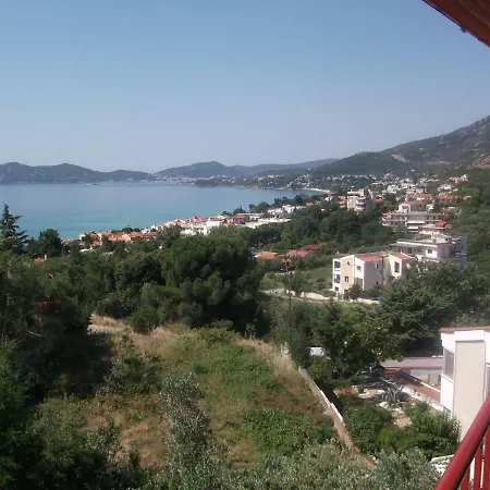 Konstantina's House PalaiónTsiflíkion